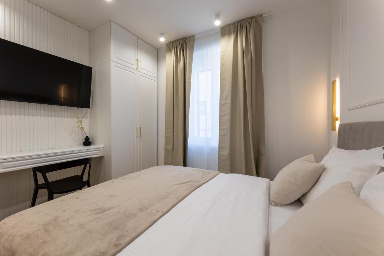 Palace Luxury Rooms Спліт Екстер'єр фото