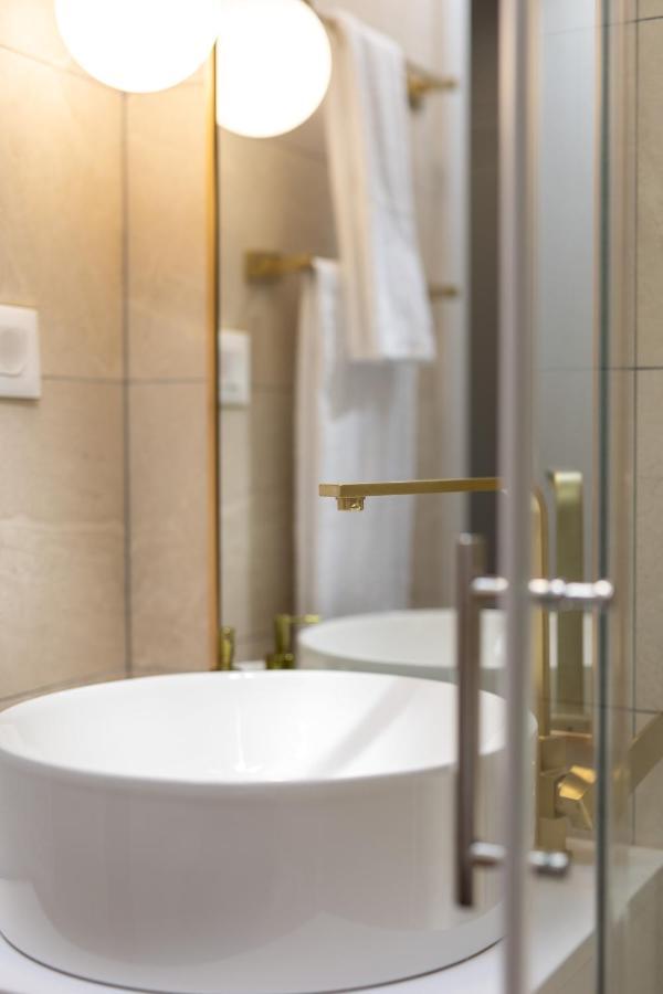 Palace Luxury Rooms Спліт Екстер'єр фото